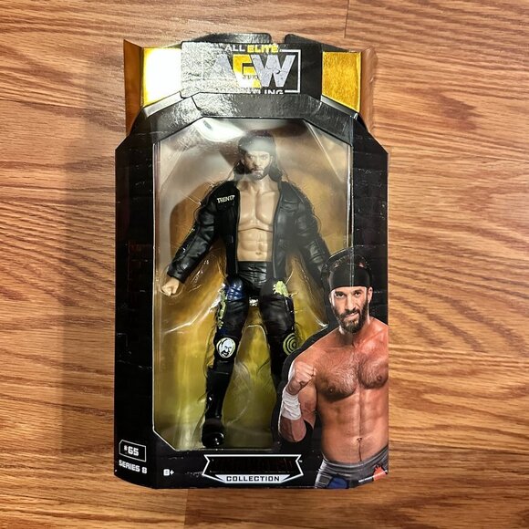 AEW Unrivaled 2 figure Set with 30 pack Display Stands - Picture 8 of 16